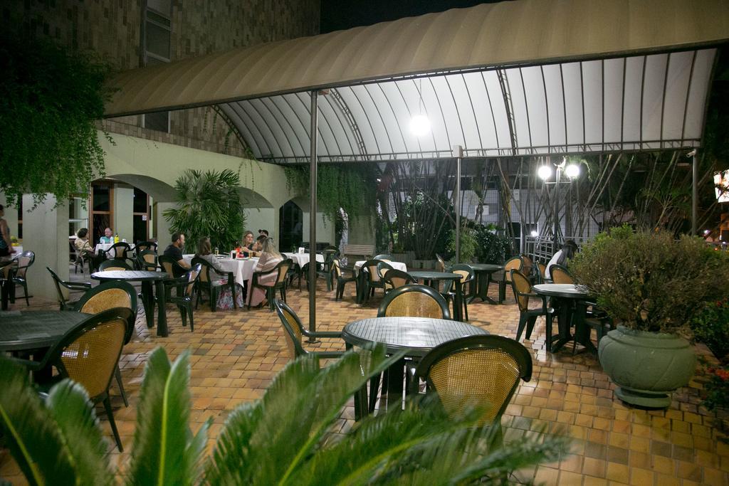 Hotel Veredas Паракату Екстериор снимка